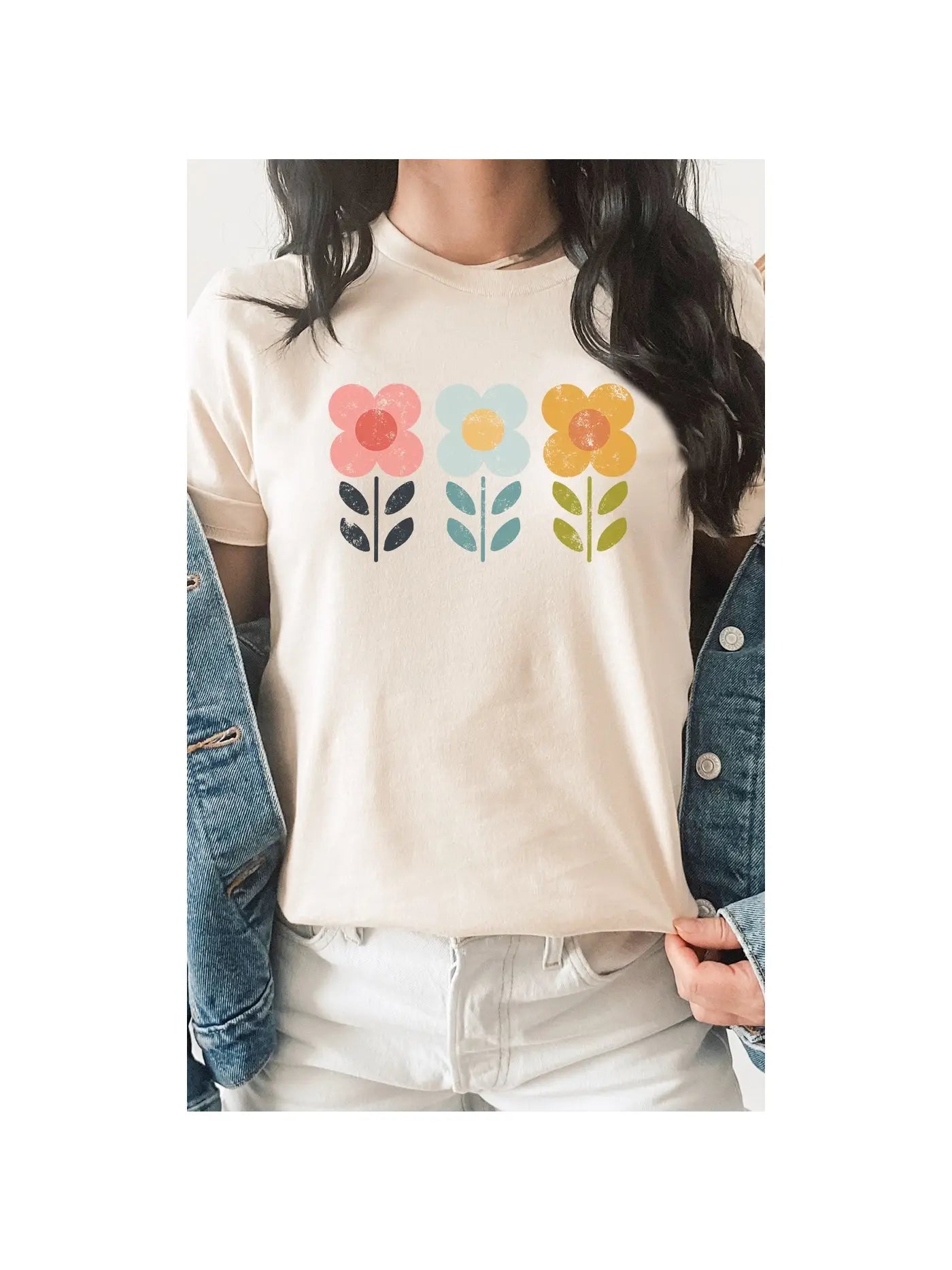 Multicolor Daisies Graphic Tee - Cream