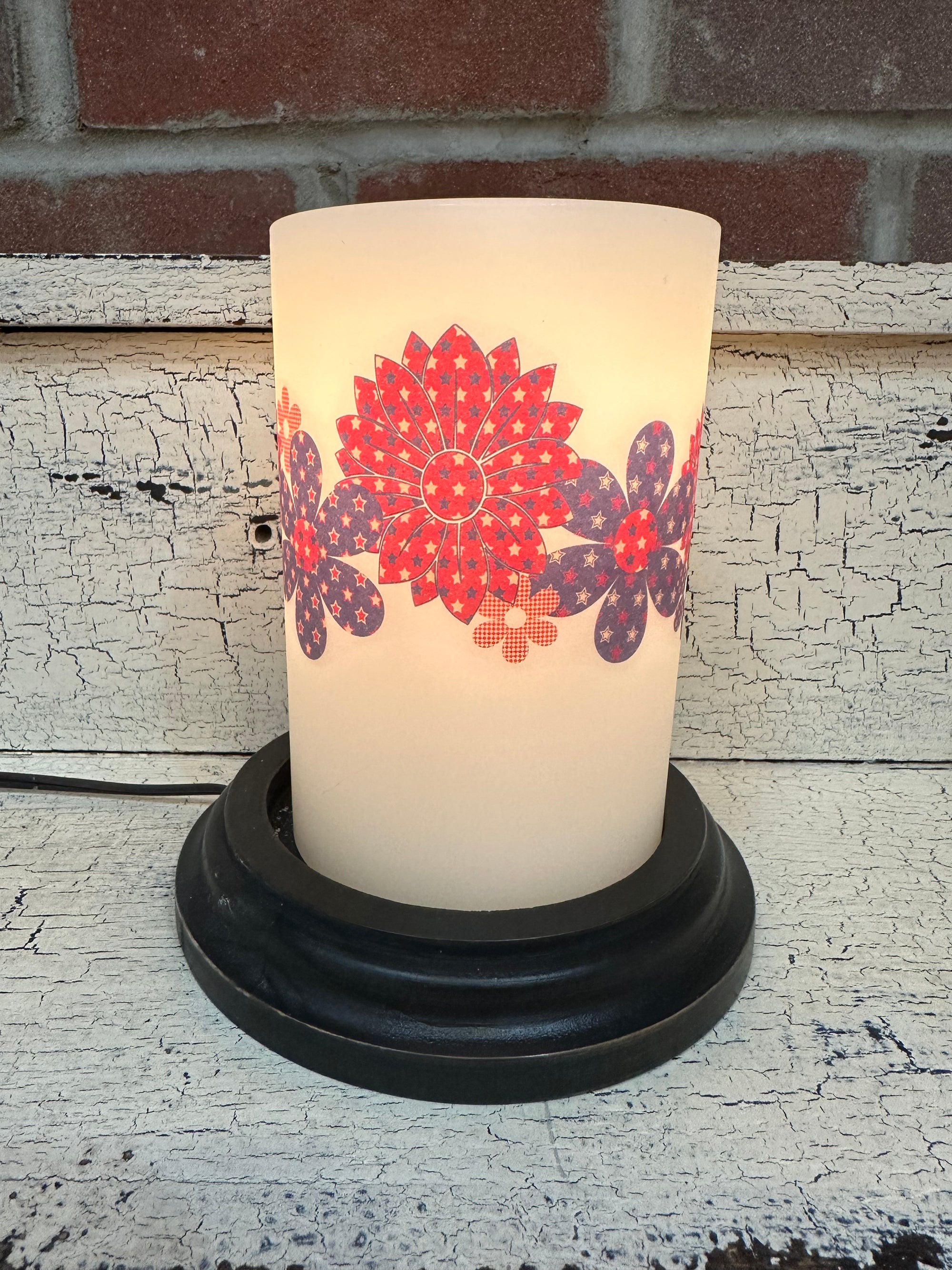 Americana Flowers Candle Sleeve