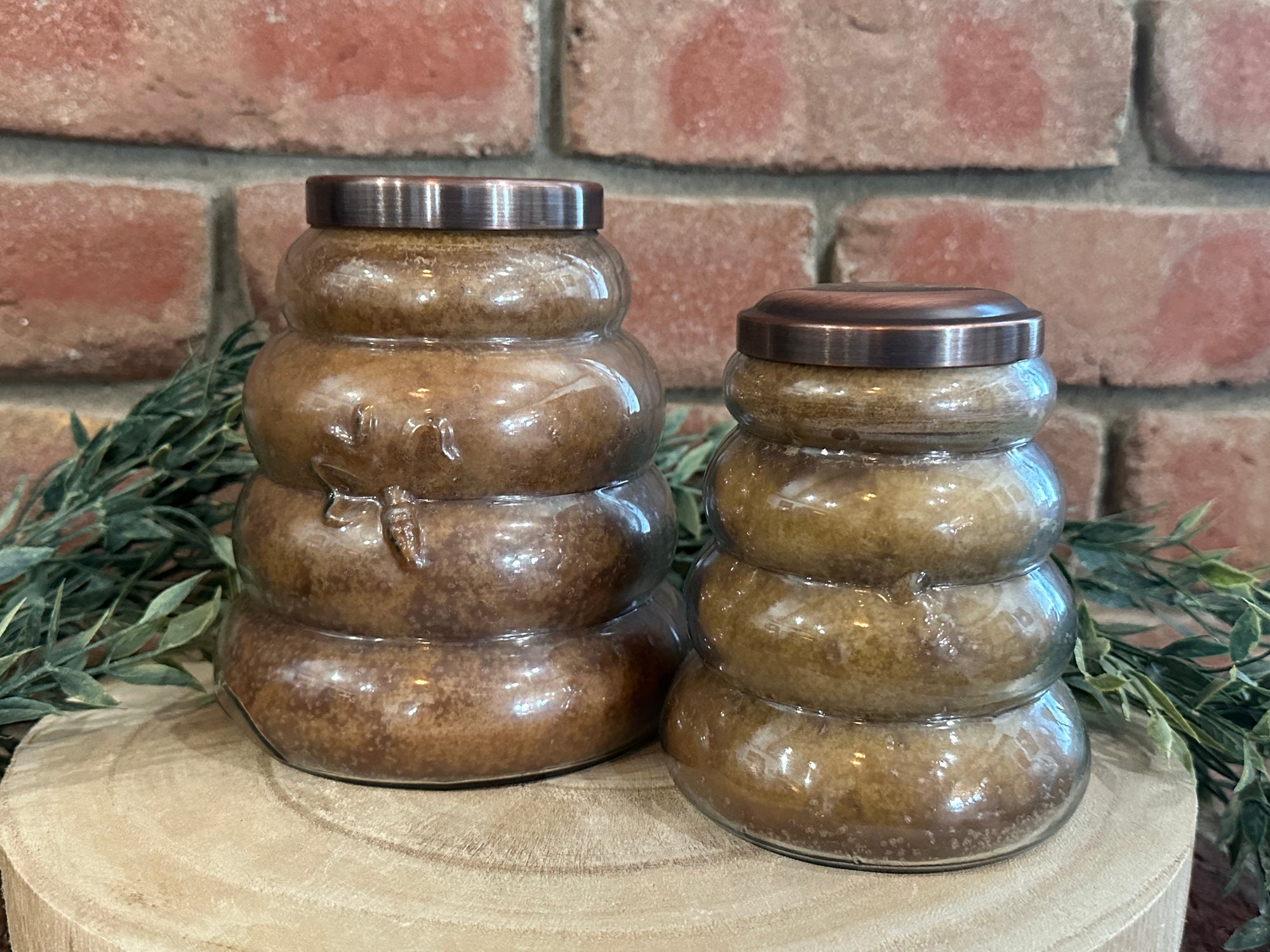 Honey Praline Clusters Beehive Candles - 2 Sizes